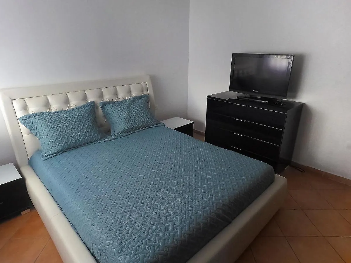 Seaview Deluxe Vlora 아파트